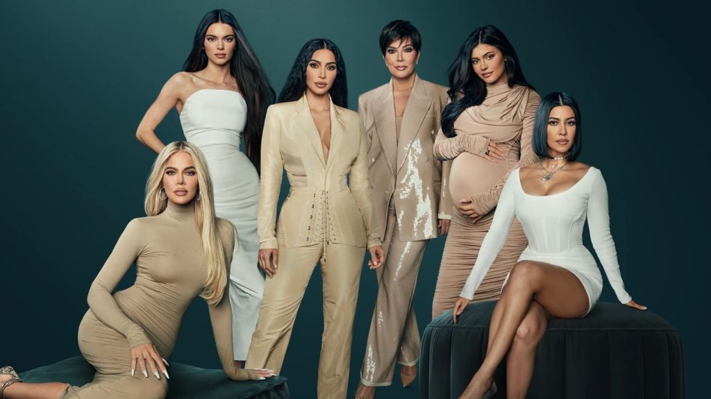 Βίντεο: Έτσι άλλαξαν τα πρόσωπα της οικογένειας Καρντάσιανς στον χρόνο – Έγιναν αγνώριστες!