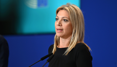 Ολόκληρη η συνέντευξη της Μ.Καρυστιανού στο DownTown: «Το διεφθαρμένο πολιτικό σύστημα δεν μπορεί να δώσει λύσεις»