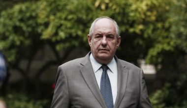 Ο Τέρενς Κουίκ στην εκπομπή «Πρωινό» με τον Γιώργο Λιάγκα