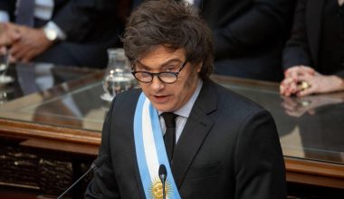 Ο Ν.Τραμπ προσκάλεσε τον πρόεδρο της Αργεντινής X.Μιλέι στο Συμβούλιο Ειρήνης για τη Γάζα