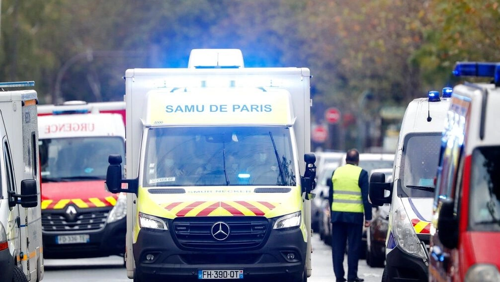 Παρίσι: Κατέρρευσε όροφος πολυκατοικίας κατά τη διάρκεια πάρτι – Τουλάχιστον 19 τραυματίες