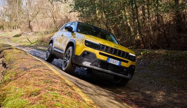 Jeep Βελμάρ: Νέες τιμές και κάτω από €22.000 το Jeep Avenger