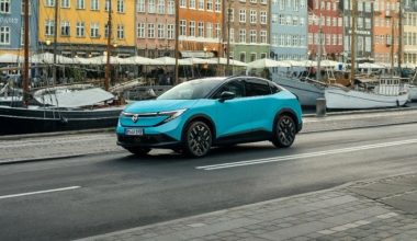 Nissan Leaf: Ξεκίνησε να συλλέγει βραβεία