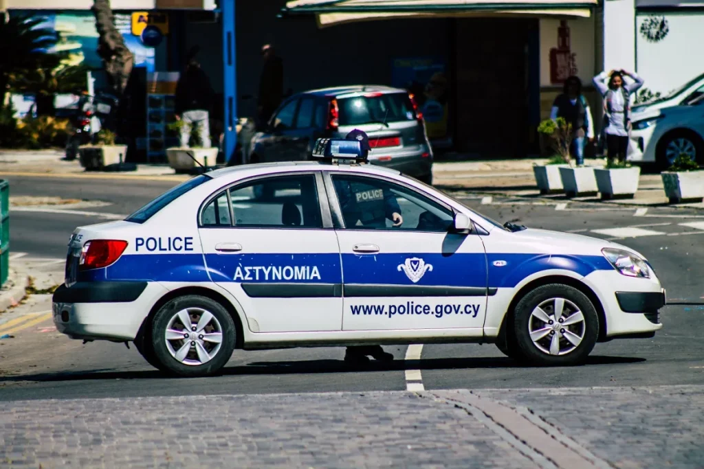 Κύπρος: Ταχείες διαδικασίες απέλασης για όσους παρανομούν