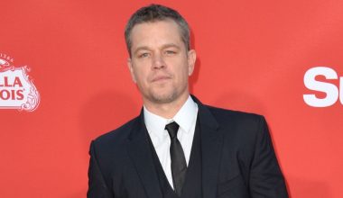 Ματ Ντέιμον: «Αυτή ήταν η εντολή του Netflix επειδή ο κόσμος είναι κολλημένος στα κινητά» (βίντεο)