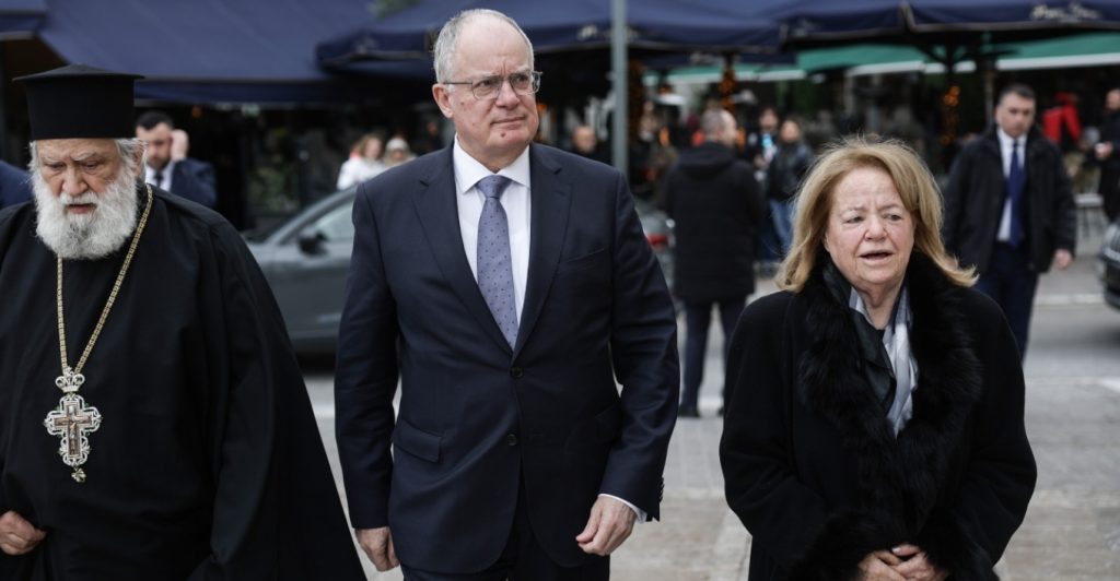 Ο ΠτΔ την ετήσια επιμνημόσυνη δέηση για τα θύματα της τρομοκρατίας: «Νικήθηκε από την Δημοκρατία»