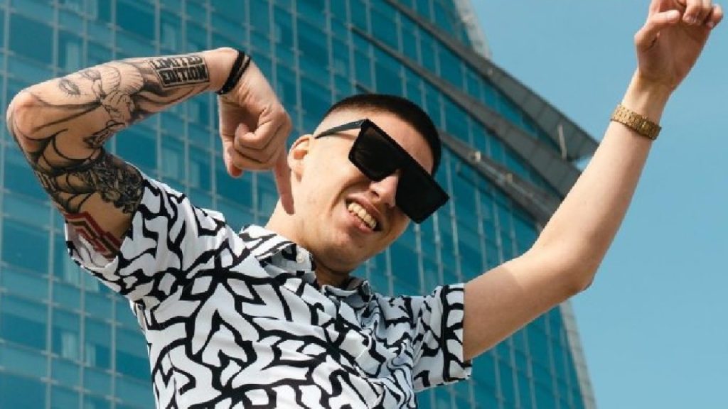 Ο Τραννός διαμαρτύρεται για την οργιώδη ανοικοδόμηση του Ντουμπάι και την συγκρίνει… με τα Λιόσια!