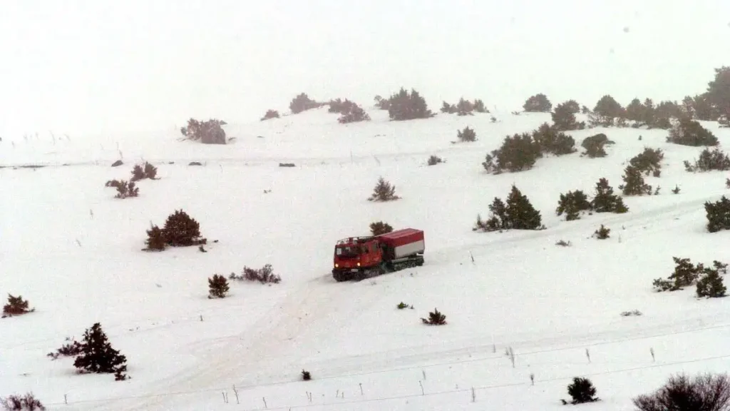 Σε εξέλιξη η επιχείρηση διάσωσης των εγκλωβισμένων ορειβατών στον Ταΰγετο: Τέσσερις οι τραυματίες