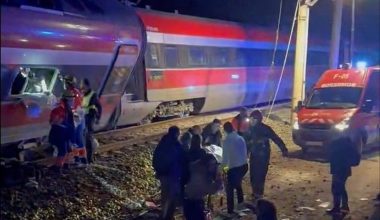 Εκτροχιασμός τρένων υψηλής ταχύτητας στην Ισπανία: Τουλάχιστον 21 νεκροί και δεκάδες τραυματίες (βίντεο)