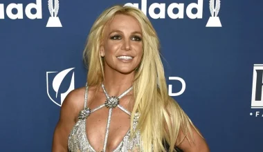 Μ.Σπίαρς: Το νέο βίντεο που δημοσίευσε που τη δείχνει να κάνει twerking φορώντας ένα διάφανο κορμάκι