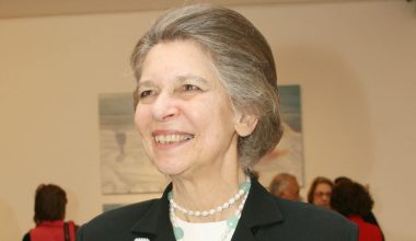 Σήμερα το τελευταίο «αντίο» στη πριγκίπισσα Ειρήνη: Έφτασε η σορός της στο παρεκκλήσι στη Μητρόπολη Αθηνών (βίντεο)