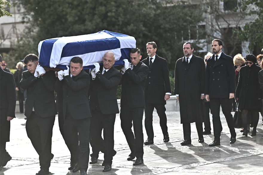 Πριγκίπισσα Ειρήνη: Στη Μητρόπολη Αθηνών η εξόδιος ακολουθία – Ποιοι δίνουν το «παρών» (φωτο)