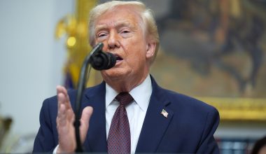 Ν.Τραμπ: «Το ΝΑΤΟ λέει εδώ κι 20 χρόνια ότι πρέπει να εξαφανιστεί η ρωσική απειλή από τη Γροιλανδία- Τώρα θα γίνει»