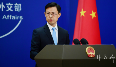 ΥΠΕΞ Κίνας: «Οι ΗΠΑ να μην χρησιμοποιούν τη λεγόμενη “απειλή από την Κίνα” ως πρόσχημα για τα δικά τους συμφέροντα»