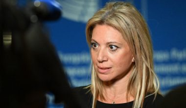 Μ.Καρυστιανού: «Σκόπιμα διαστρέβλωσαν την δήλωσή μου για τις αμβλώσεις»