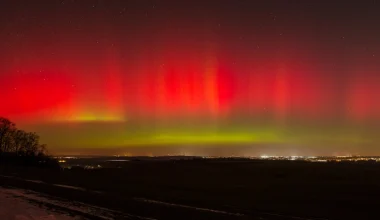 Ισχυρή ηλιακή καταιγίδα πλήττει τη Γη: Κίνδυνοι για δίκτυα και δορυφόρους