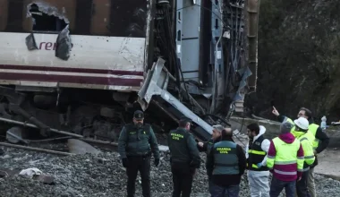 Εκτροχιασμός τρένων στην Ισπανία: Αποκλείστηκε το ενδεχόμενο δολιοφθοράς