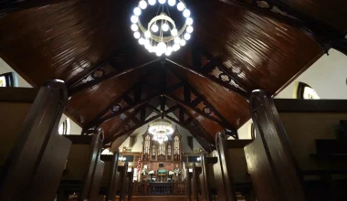 Απόπειρα εκτέλεσης πάστορα στις ΗΠΑ: Κόλλησε το όπλο του εκτελεστή! (βίντεο)