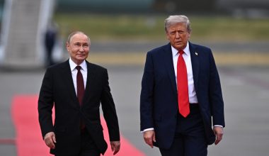 Η Ρωσία στηρίζει Ν.Τραμπ: «Η Γροιλανδία είναι προϊόν αποικιοκρατίας – Δεν πρόκειται να ασχοληθούμε με το θέμα»