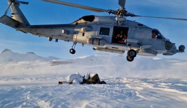 Επιπλέον στρατό στέλνει η Δανία στην Γροιλανδία – Άσκηση ναυτικών μονάδων με την Γαλλία