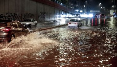 Νεκρή στην Άνω Γλυφάδα από την κακοκαιρία