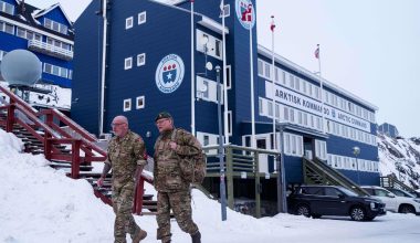 Γροιλανδία: Φυλλάδιο με συστάσεις για αποθέματα νερού, τροφίμων από την κυβέρνηση