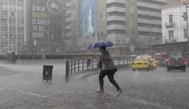 Έντονες βροχοπτώσεις στην Αττική αλλά όχι κάποια ιδιαίτερα προβλήματα μέχρι στιγμής