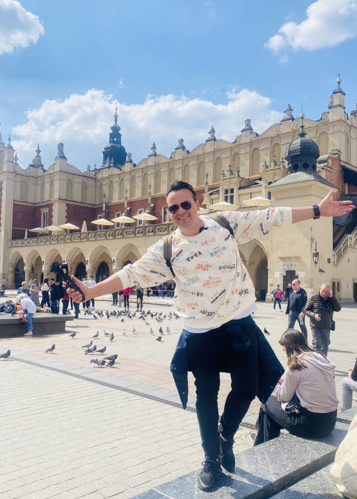 Fatsabook: Ενα μοναδικό ταξίδι στην Κρακοβία απόψε στις 22:00 στο Extra PRONEWS