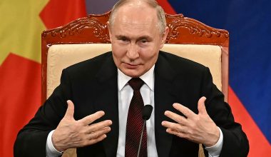 O B.Πούτιν υπολογίζει πόσο αξίζει η Γροιλανδία: «Ούτε 200 εκατ. δολ. – Δεν μας απασχολεί το θέμα»