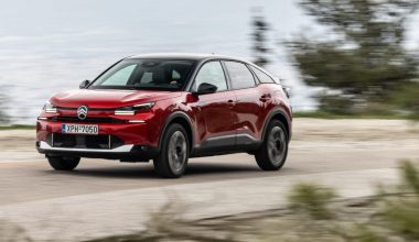 Νέα ακόμα πιο ελκυστική τιμή για το Citroën C4 Hybrid