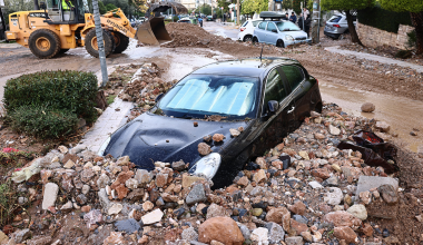 Σε κατάσταση έκτακτης ανάγκης θα κηρυχθεί ο Δήμος Γλυφάδας μετά τις καταστροφές από την κακοκαιρία