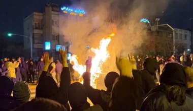 Ιράν: Οι Αρχές έδωσαν στη δημοσιότητα λίστα με τις ζημιές που προκλήθηκαν κατά τη διάρκεια των διαδηλώσεων