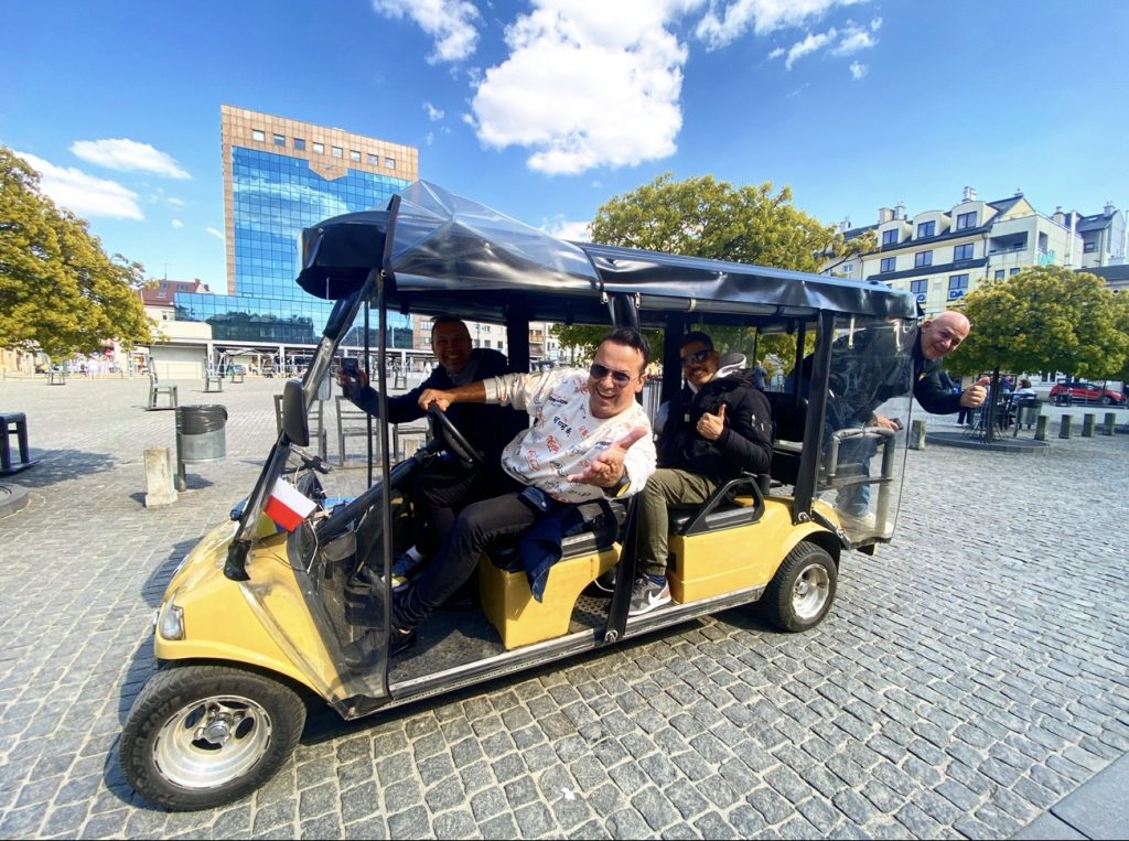 Fatsabook: Το ταξίδι συνεχίζεται στην Κρακοβία – Ένα ανεπανάληπτο β’ μέρος απόψε στις 22:00 στο Extra PRONEWS