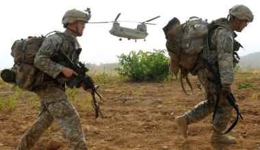 Times: «Στις ασκήσεις οι Αμερικανοί ζητούν από τους υπόλοιπους συμμετέχοντες να μην τους ξεπερνούν σε επιδόσεις»!