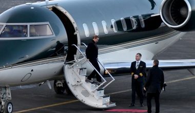 Η πρωθυπουργός της Δανίας στην Γροιλανδία: «Αντιμετωπίζουμε μια σοβαρή κατάσταση»