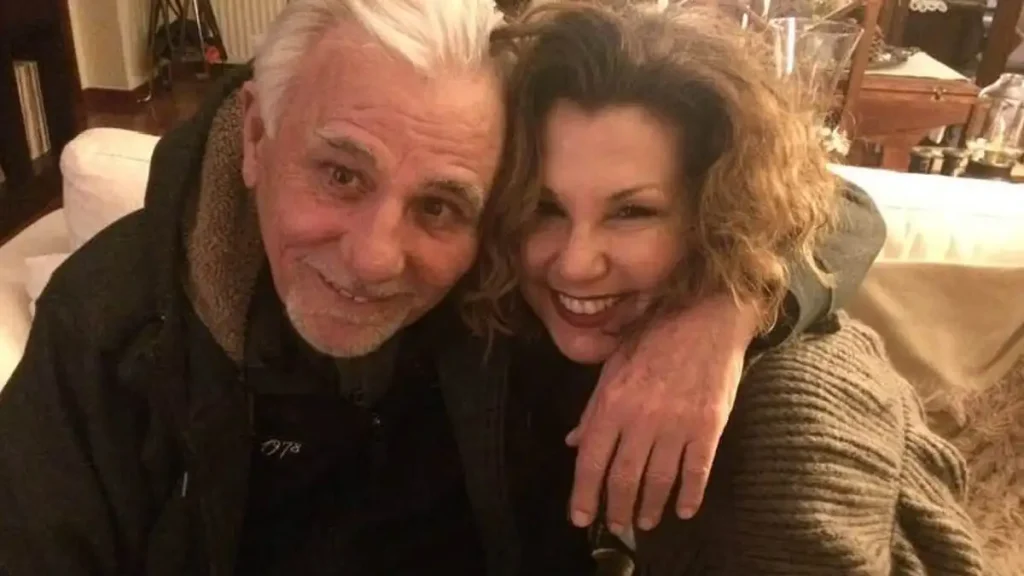 Η συγκινητική ανάρτηση της κόρης του Σπύρου Καρατζαφέρη: «Ευγνωμοσύνη που ήσουν μπαμπάς μου»