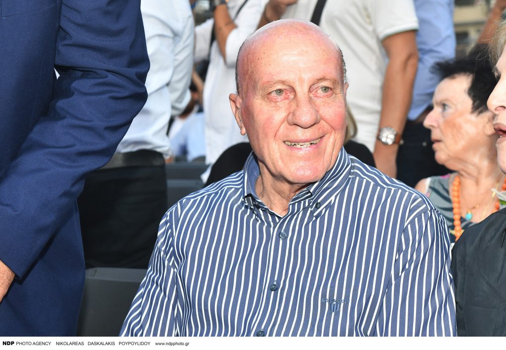 Ο «Στρατηγός» που δεν αποστρατεύτηκε ποτέ: Ένας χρόνος από τον θάνατο του Μίμη Δομάζου