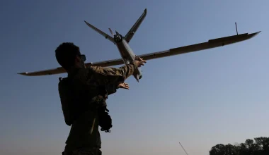 Βίντεο: Η στιγμή που ρωσικό UAV κτυπά ψηλό κτίριο στο Χάρκοβο