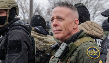 Γκρέγκορυ Μποβίνο: «Υπάρχει ένας αριθμός στις απελάσεις που είναι το όριο και ο αριθμός αυτός είναι όλοι»