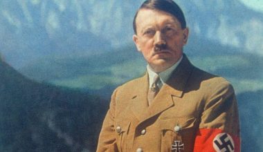 Γερμανία: Όταν ηθοποιός είχε ντυθεί Χίτλερ και είχε βγει στους δρόμους – Η αντίδραση των περαστικών (βίντεο)