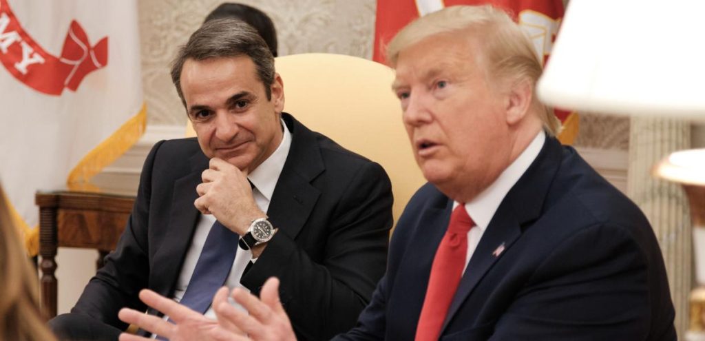 Η κυβέρνηση παριστάνει τον «ακροβάτη» ανάμεσα σε ΗΠΑ και ΕΕ