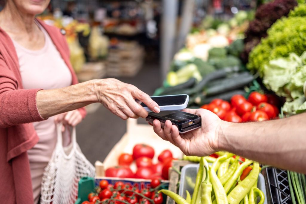 Η Ρωσία αναφέρει σημαντική μείωση του πληθωρισμού το 2025