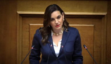 Οι Δικηγορικοί Σύλλογοι της χώρας ζητούν να καταργηθεί ο «φωτογραφικός» νόμος για την Όλγα Κεφαλογιάννη