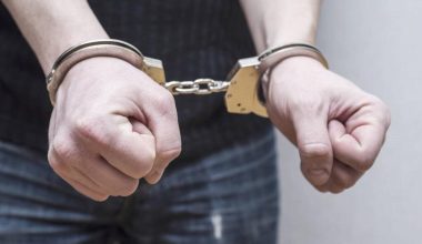 Χαϊδάρι: Συνελήφθη μετά από καταδίωξη 20χρονος με πιστόλι και γεμιστήρα