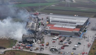 Τους 1.000°C ξεπέρασε η θερμοκρασία στη «Βιολάντα» μετά από τη φονική έκρηξη και τη φωτιά