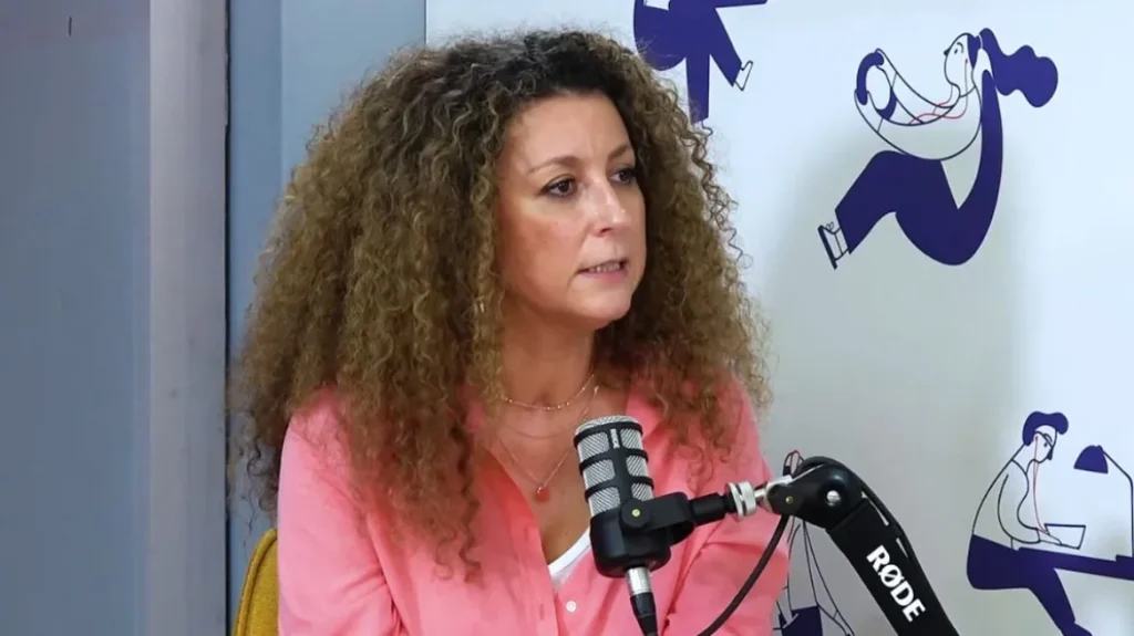 Κ.Βρανά: «Δεν ξέρω αν κάποιος θέλει να κάνουμε σεξ επειδή με θέλει πραγματικά ή επειδή έχει φετίχ με ανάπηρη»