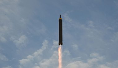 Η Β.Κορέα εκτόξευσε δύο βαλλιστικούς πυραύλους στη θάλασσα της Ιαπωνίας