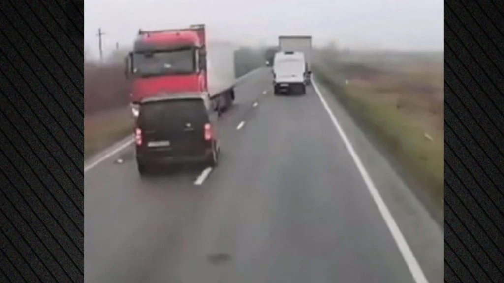 Επτά νεκροί οπαδοί του ΠΑΟΚ σε τροχαίο δυστύχημα στη Ρουμανία – Τρεις τραυματίες (σκληρές εικόνες)