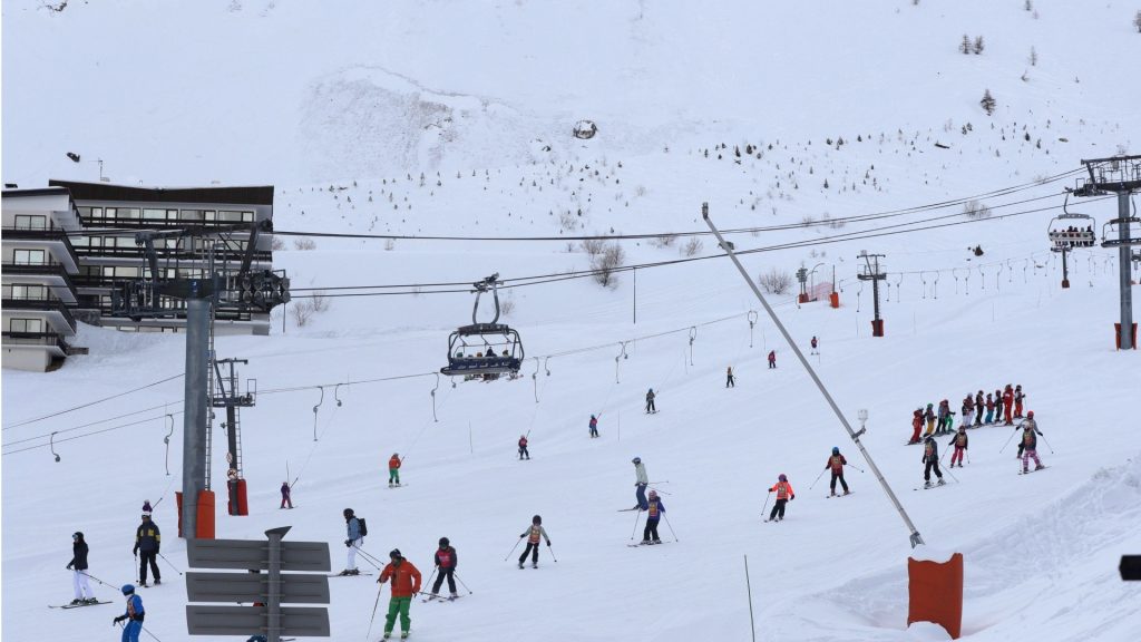 Τραγωδία στις γαλλικές Άλπεις: Νεκρός Ισπανός σκιέρ που παρασύρθηκε από χιονοστιβάδα