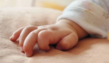 Τραγωδία στη Θεσσαλονίκη: Νεκρό βρέφος μόλις τριών μηνών – Μεταφέρθηκε στο νοσοκομείο χωρίς σφυγμό